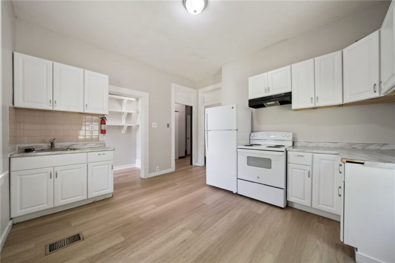 124 Cutler Street — photo 4