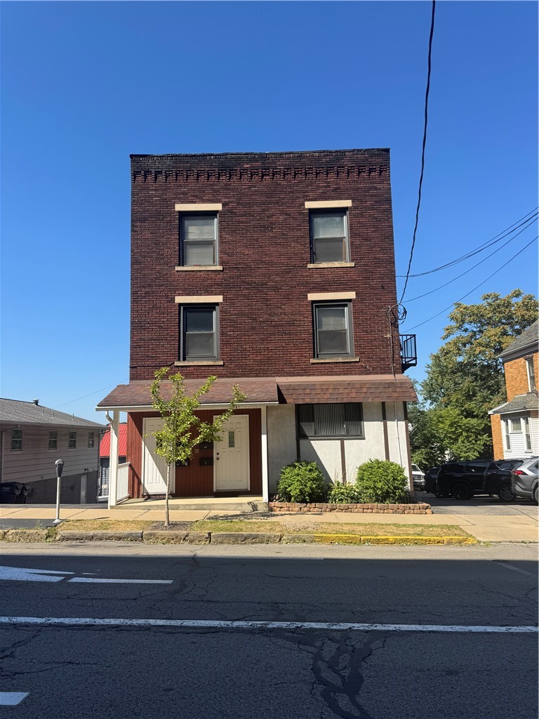 228 S Washington St 226 — photo 1