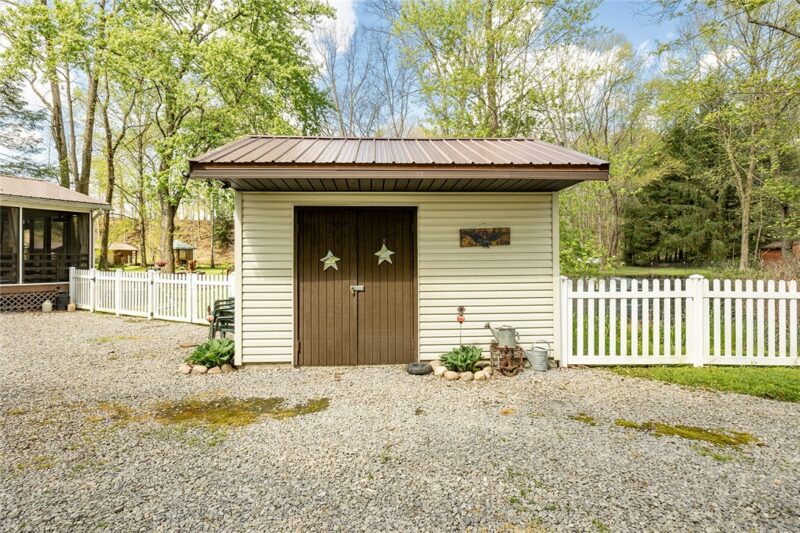 2771 River Drive — photo 8
