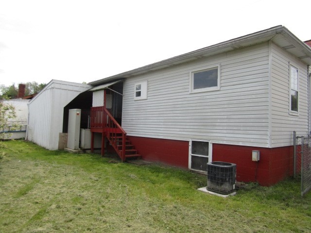 48 Locust St — photo 3