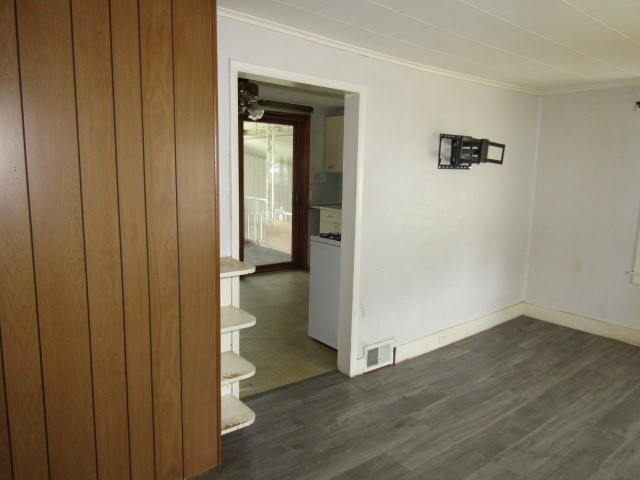 48 Locust St — photo 6