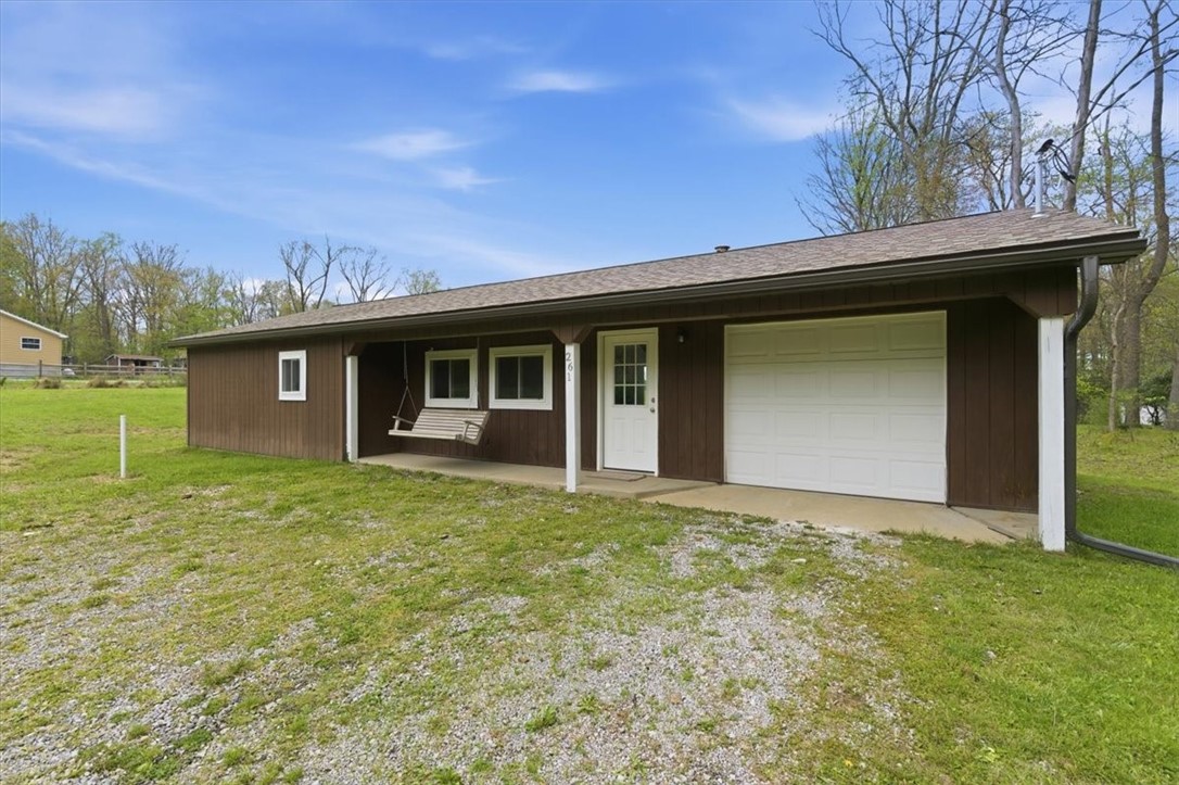 261 Hilltop Acres — photo 1