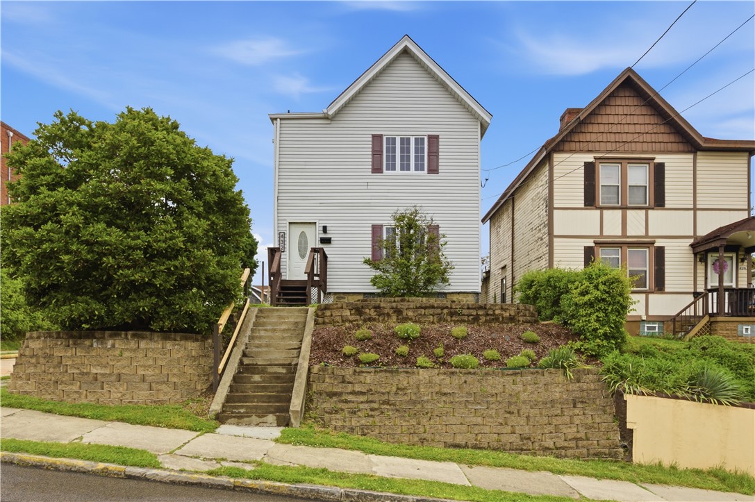 432 Jefferson Ave — photo 1