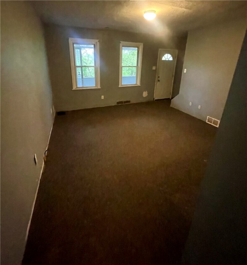 14 Sprain St — photo 6