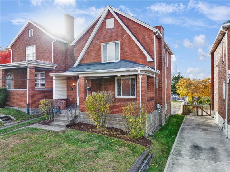 4314 Winterburn — photo 3