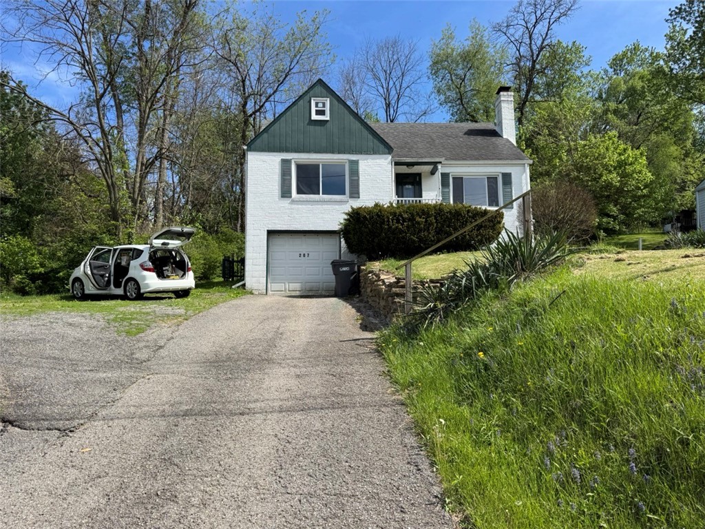 207 McMurray Rd — photo 1