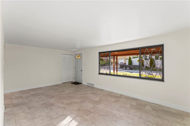 115 Bost Dr — photo 7