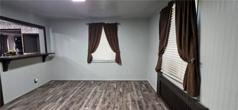1616 Fawcett Ave — photo 4