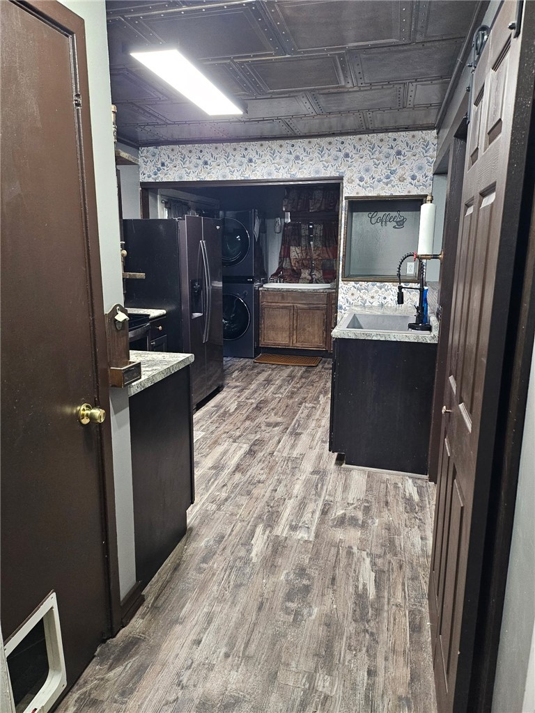 1616 Fawcett Ave — photo 5