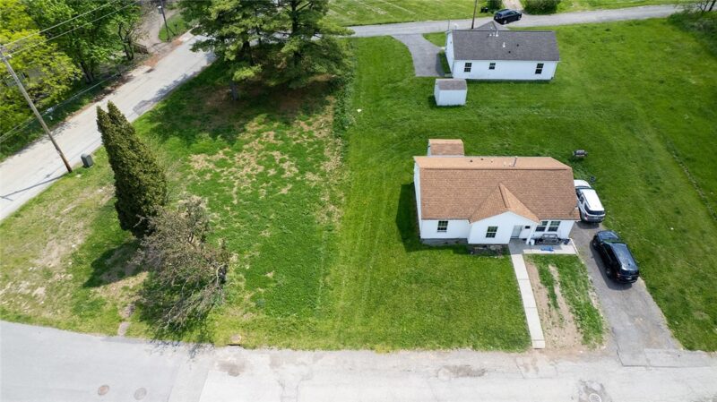 507 Ferndale Ave — photo 4