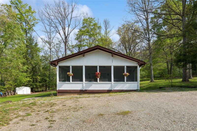 135 Tanager Drive — photo 2