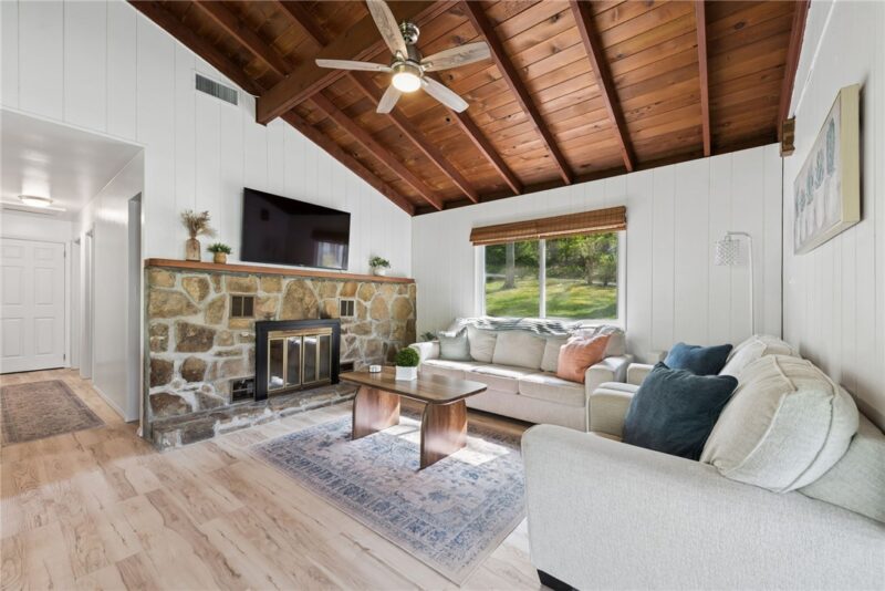 135 Tanager Drive — photo 7