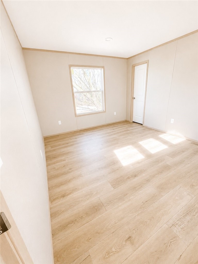 146 Roundtop Circle — photo 4