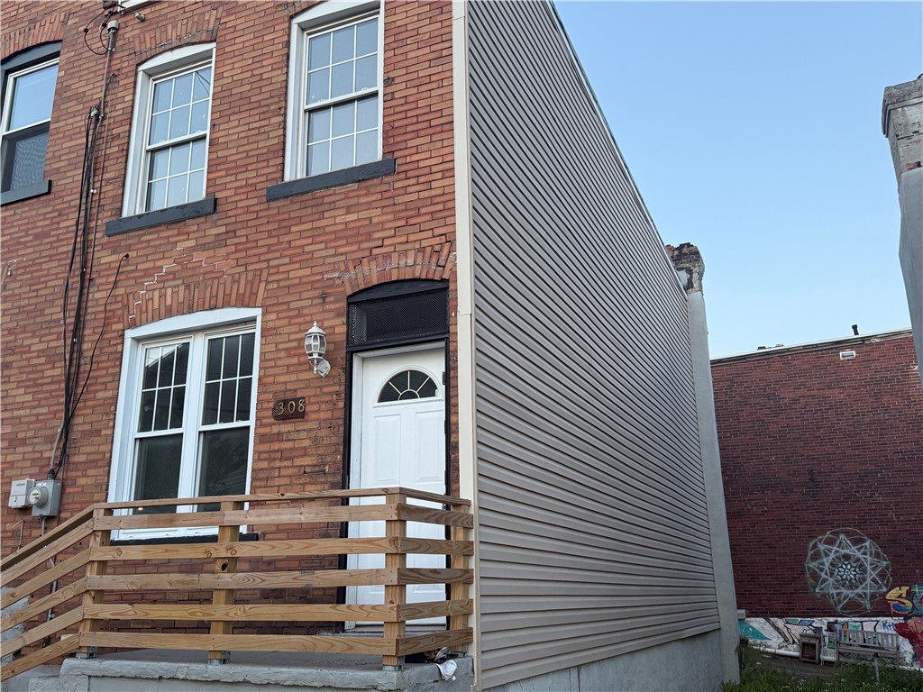 308 N Millvale Ave — photo 1