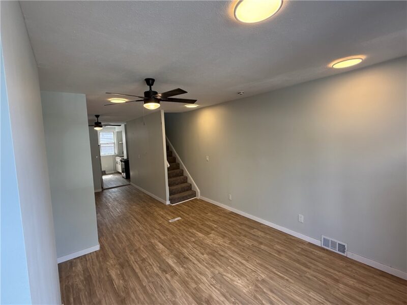 308 N Millvale Ave — photo 4
