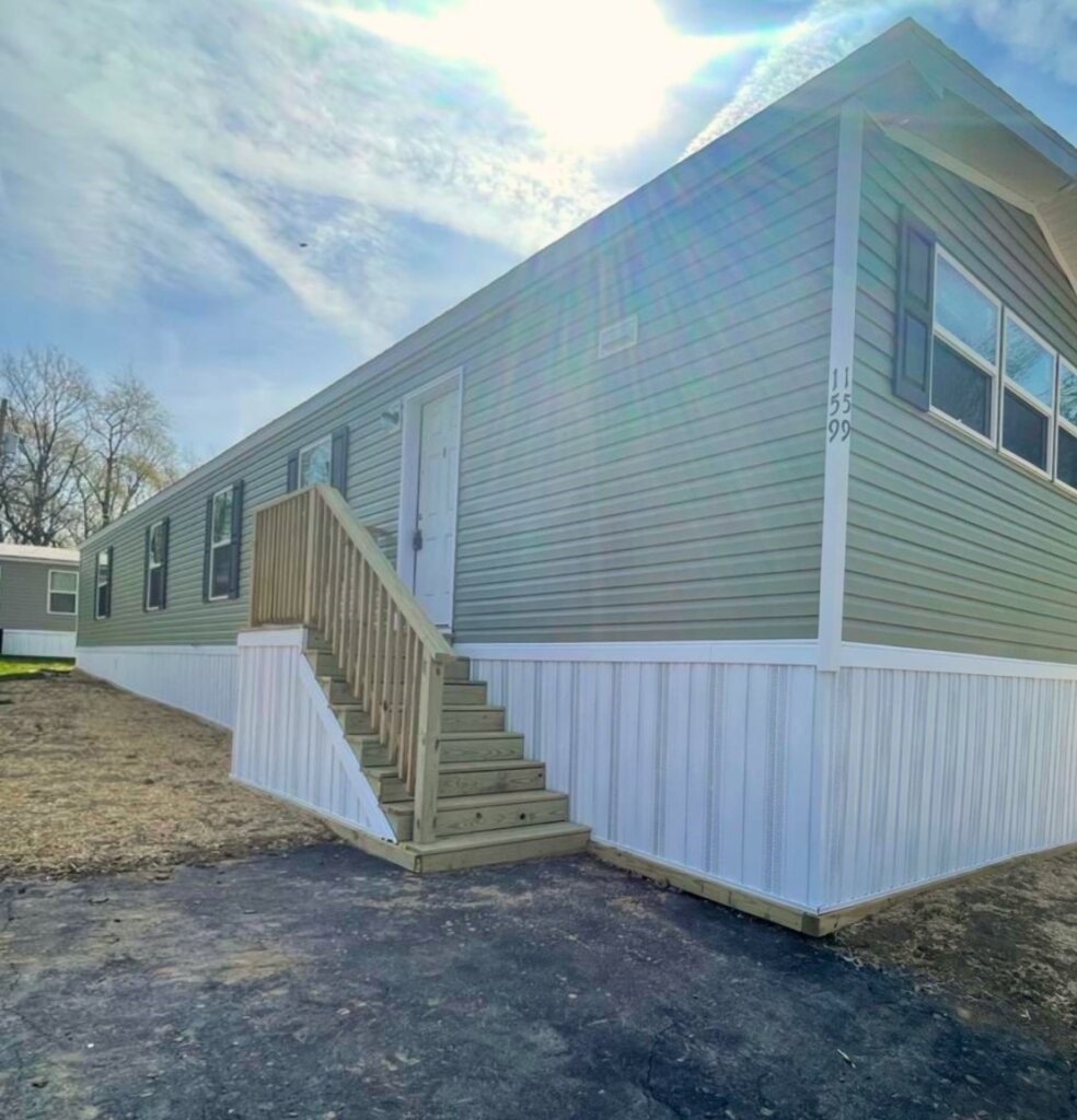 159 Roundtop Circle — photo 1
