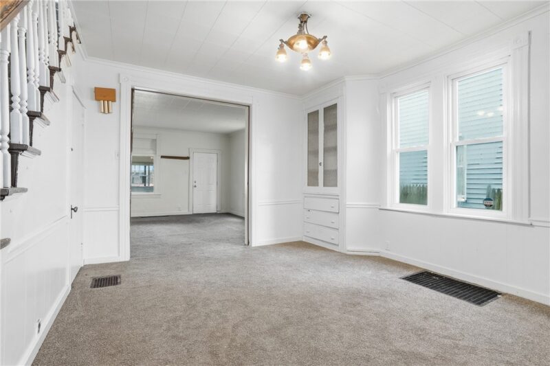 2402 Grandview Avenue — photo 8