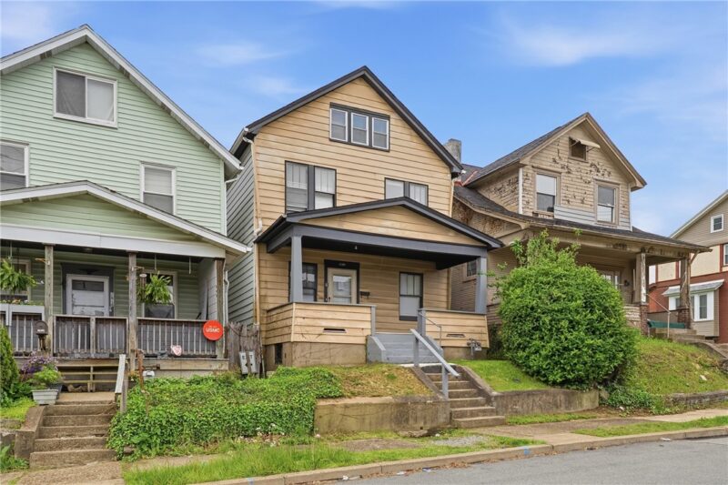 2812 Jenny Lind Street — photo 2