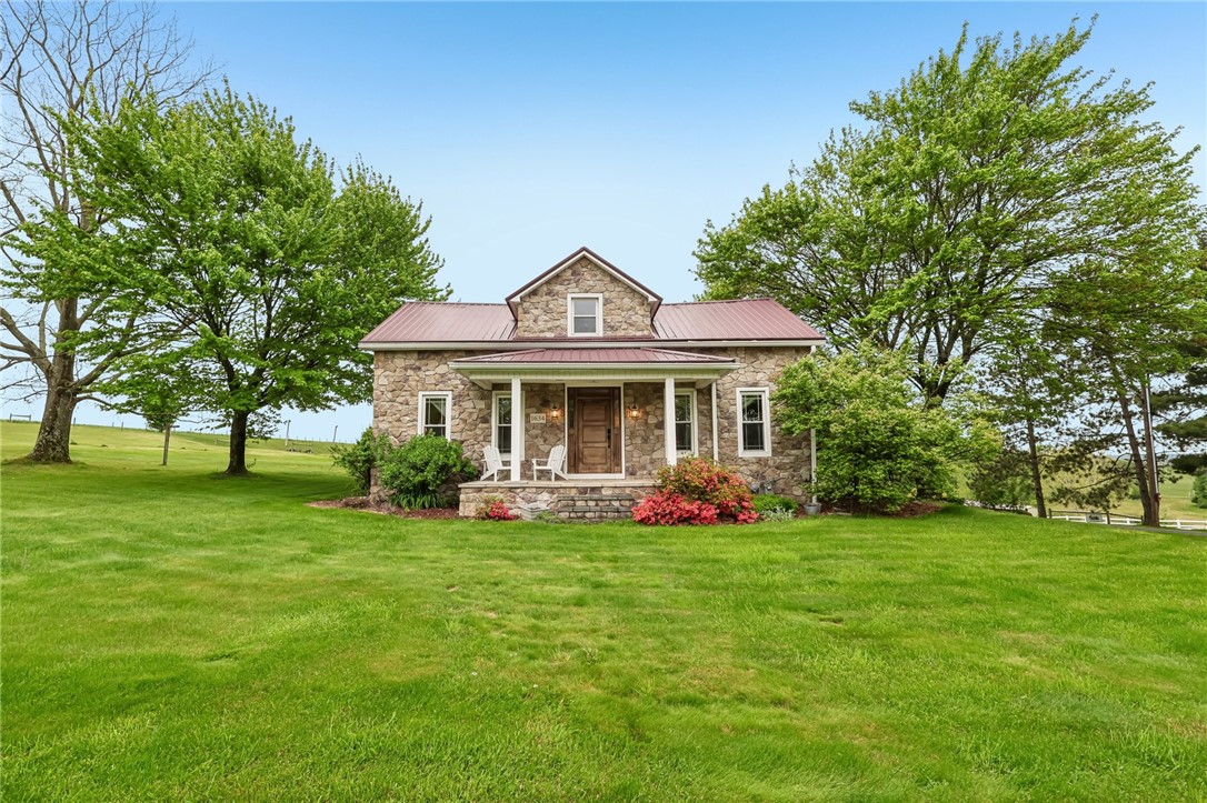 1634 Perry Highway — photo 1