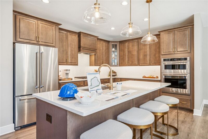 4266 Hawthorn Drive — photo 6