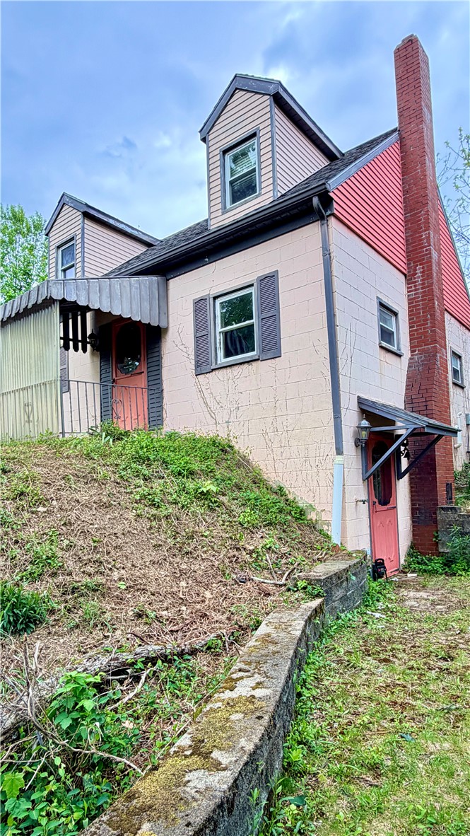 125 Evans City Rd — photo 2