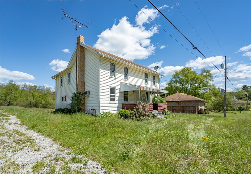 583 Reesedale Rd — photo 1