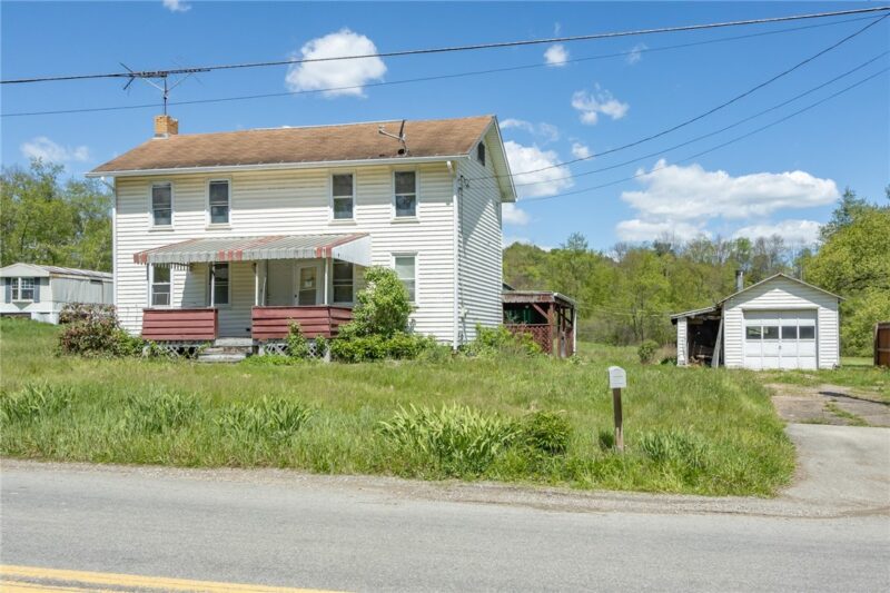 583 Reesedale Rd — photo 3