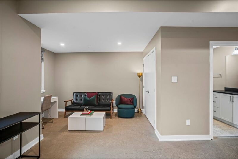 5501 Butler Street — photo 5