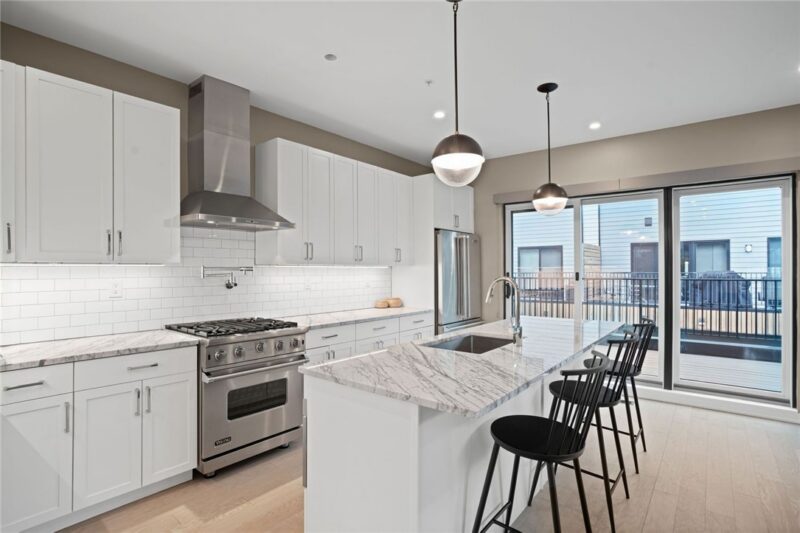 5501 Butler Street — photo 8