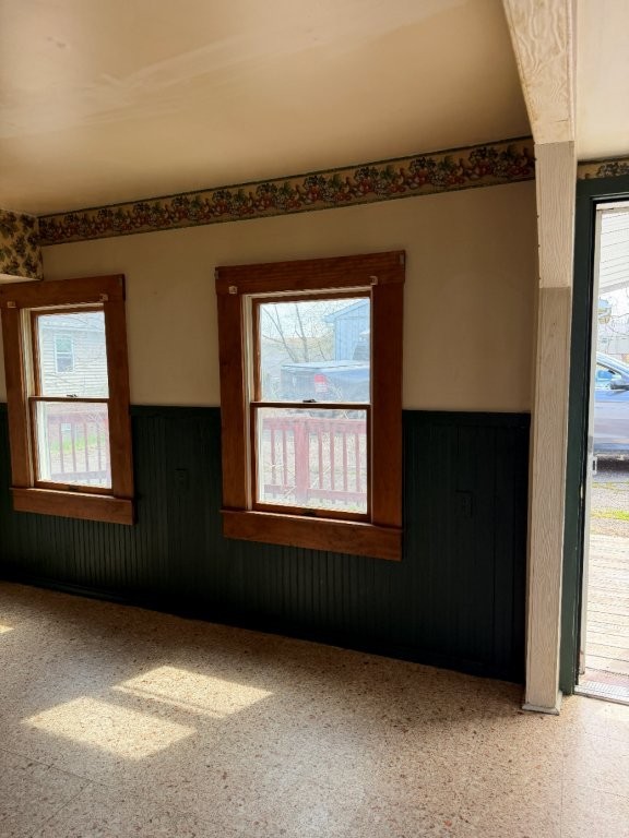 1015 Cascade Rd — photo 8