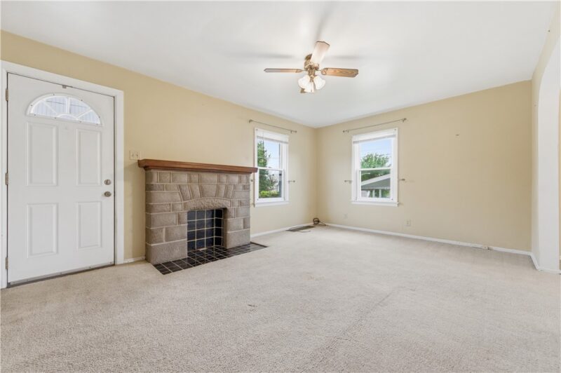 1027 Venice Ave — photo 3