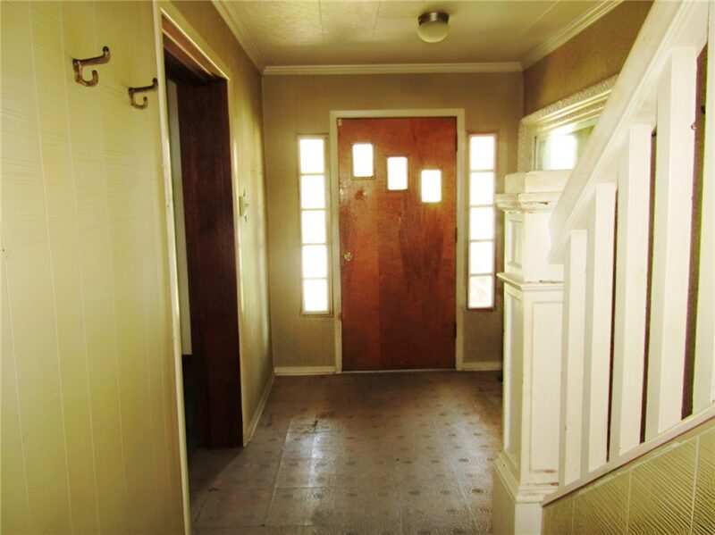 230 Mckinley St — photo 5
