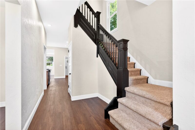 555 Thompson Run Rd — photo 4