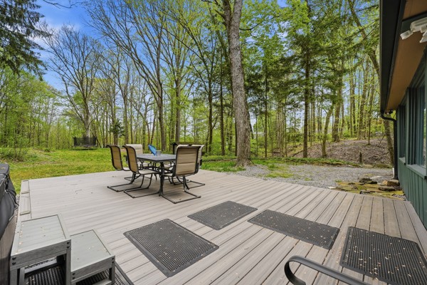 2589 Beechwood — photo 7