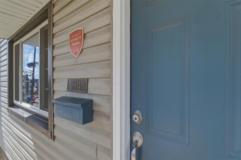 3914 Clement Way — photo 2