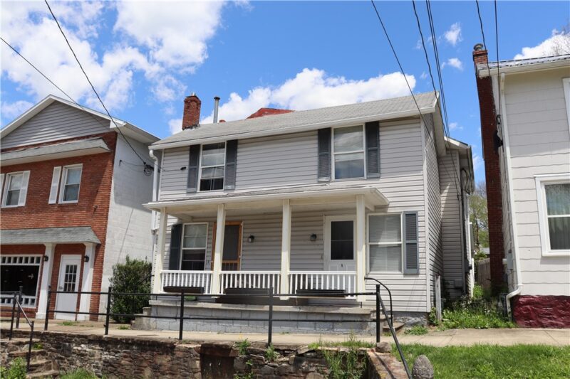 306 E Main St — photo 3