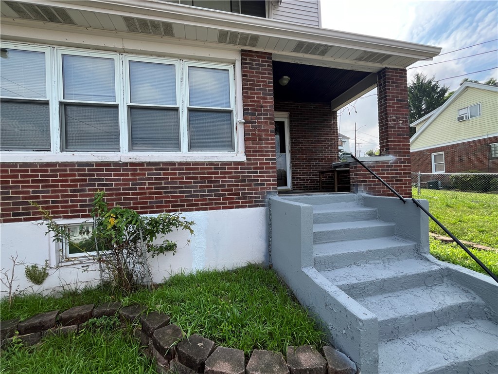 729 Ohio Ave — photo 1