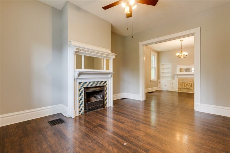 213 W Burgess St — photo 7