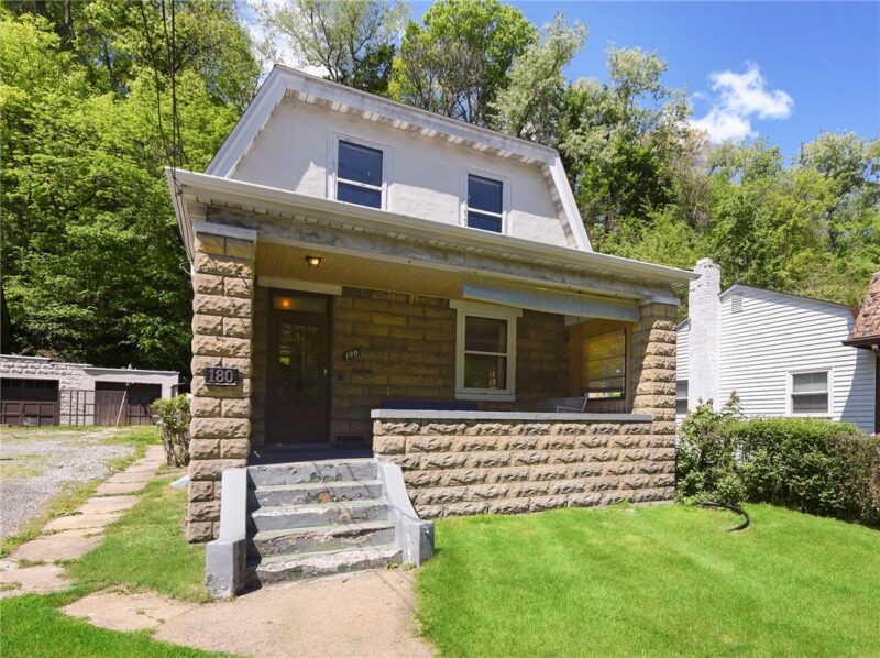 180 Provost Rd — photo 2