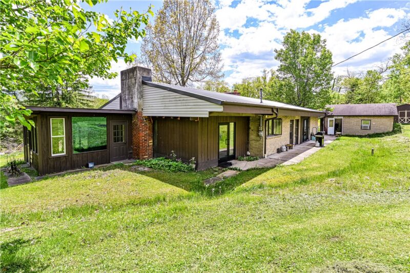 324 Fenfield Dr — photo 5