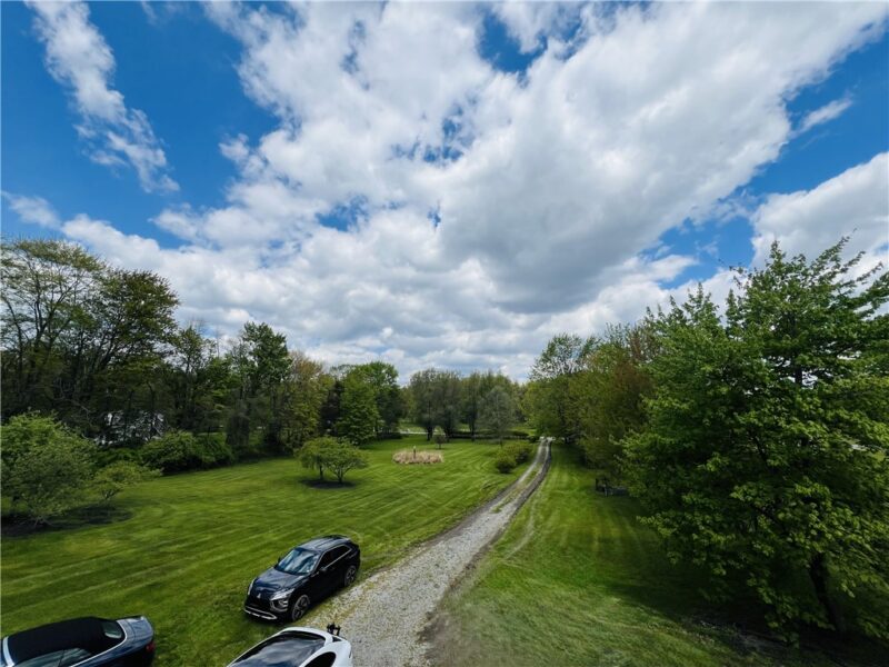 380 Oak Street Ext — photo 4