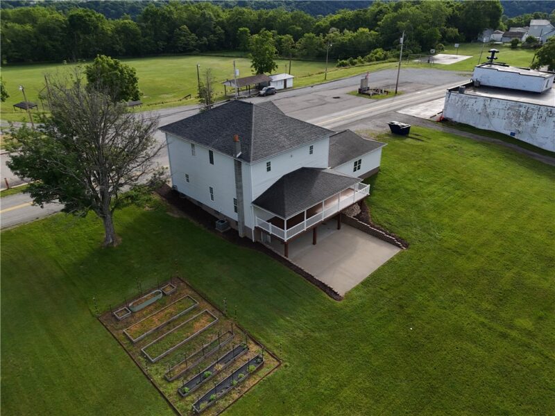 1142 Labelle Road — photo 3
