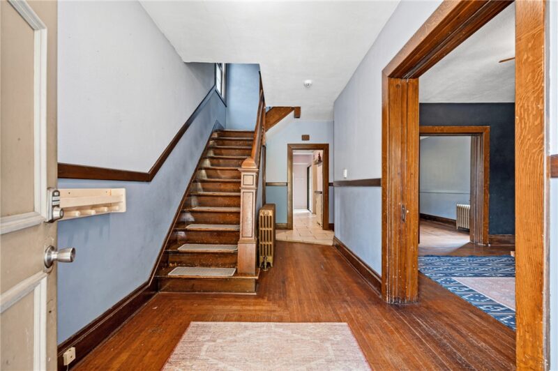 1140 Wayne Avenue — photo 2