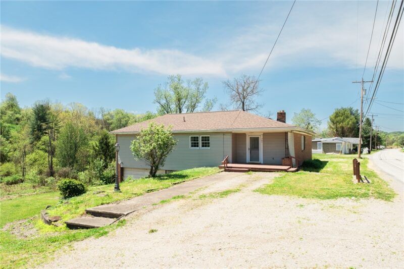 747 Fairbank Herbert Rd — photo 2