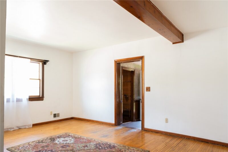 747 Fairbank Herbert Rd — photo 6