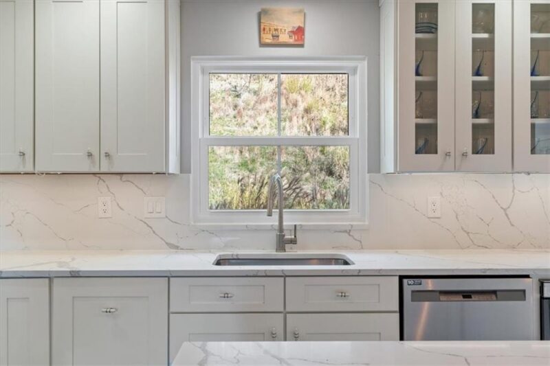 216 Lori Road — photo 4