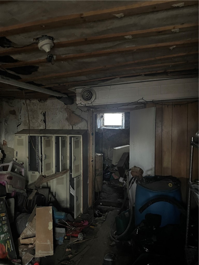 1649 Iselin Rd — photo 4