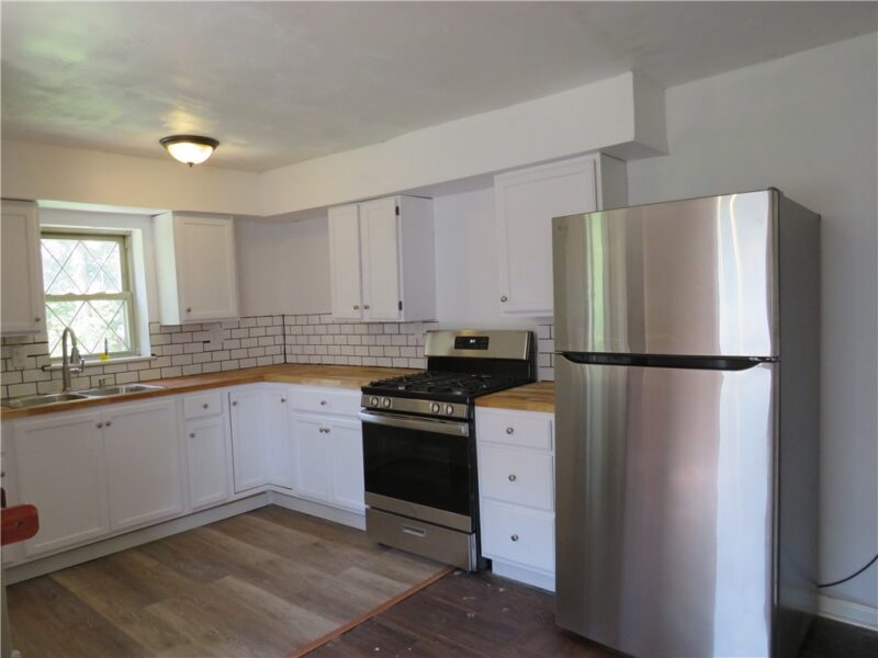 141 Zara St — photo 7