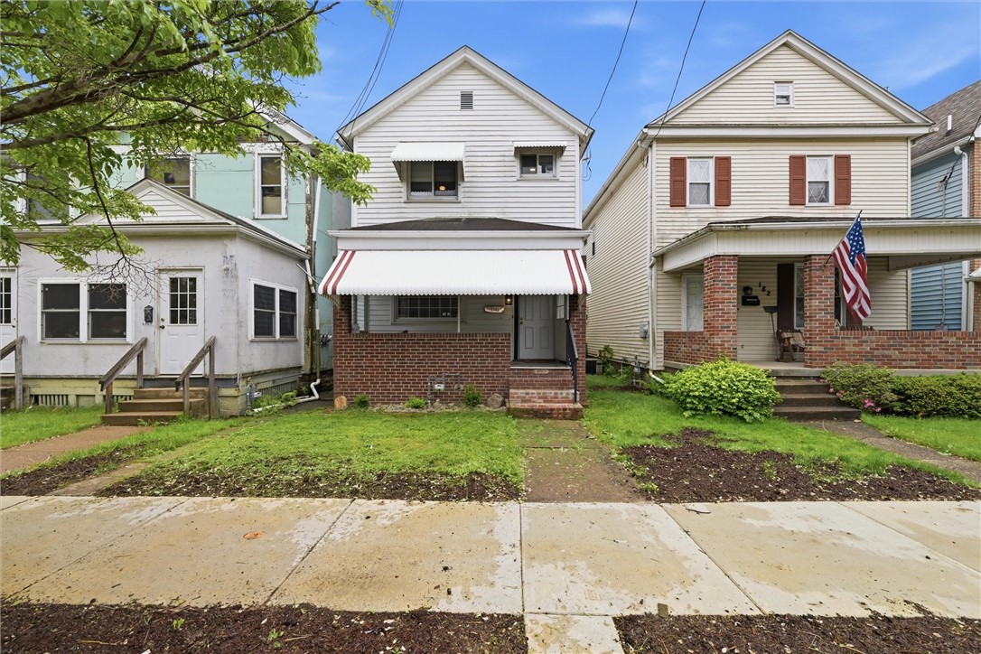 180 Franklin Ave — photo 1