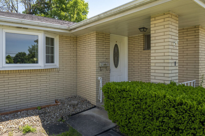 112 Murrayhill Avenue — photo 2